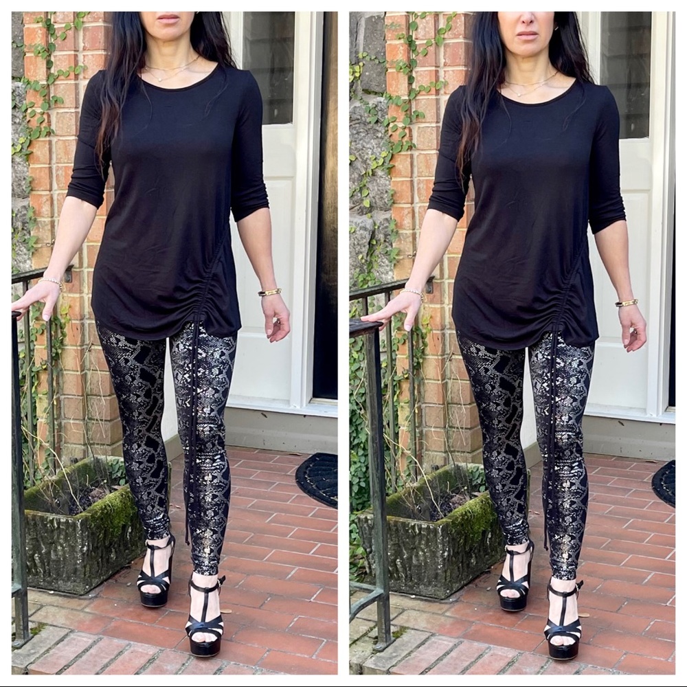 Black snakeskin print best fitting leggings
